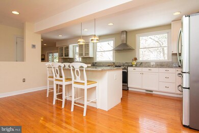 5404 Huckleberry Ln, Sykesville, MD 21784 - photo 3