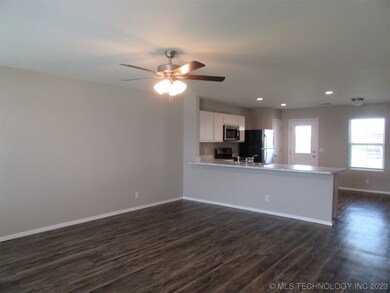 unlisted-address, Broken Arrow, OK 74012 - photo 5