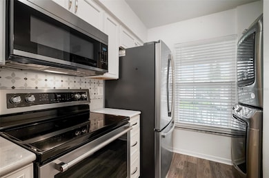 4925 Myrtle Oak Dr unit 22, New Port Richey, FL 34653 - photo 4