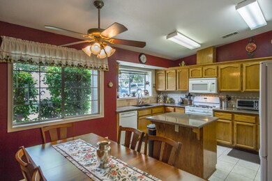 kitchen2