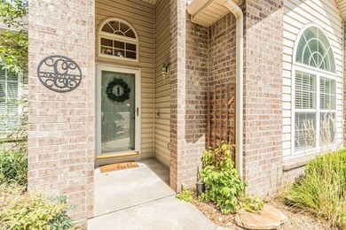 17 Cambria Dr, Bella Vista, AR 72715 - photo 2