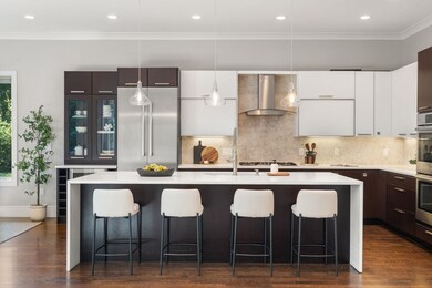 12 Valley Spring Rd, Newton, MA 02458 - photo 5