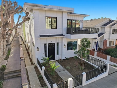 617 N Irena Ave unit B, Redondo Beach, CA 90277 - photo 2