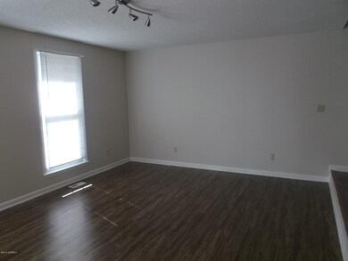 112 Lionel Ave, Jacksonville, NC 28540 - photo 2