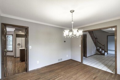 Formal Dining