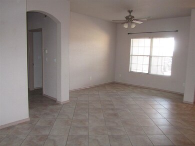 882 Hermoso El Sol, Alamogordo, NM 88310 - photo 7