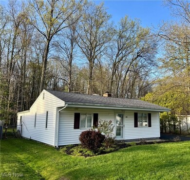 5141 University Dr, Geneva, OH 44041 - photo 2