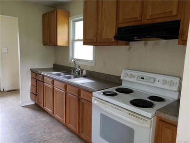 2726 Harris Hill Rd, Dunnsville, VA 22454 - photo 5