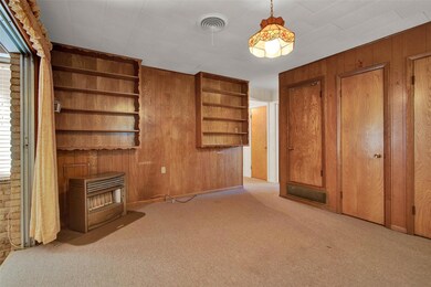 720 N Chandler Ave, Denison, TX 75020 - photo 6