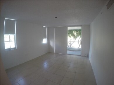 4440 NW 107th Ave unit 201, Doral, FL 33178 - photo 4