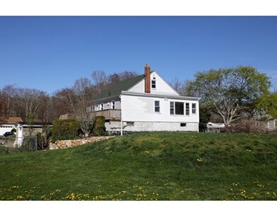 24 Plain St, North Dartmouth, MA 02747 - photo 5