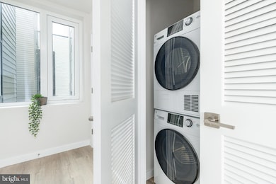 1130 N Delaware Ave unit 2B, Philadelphia, PA 19125 - photo 6