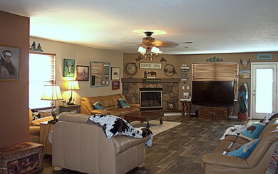 1327 E Trev View Trail, Paulden, AZ 86334 - photo 4