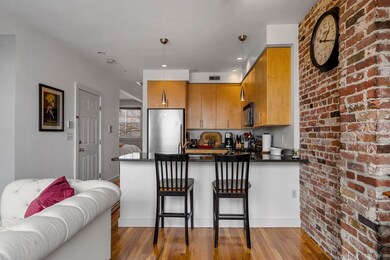 275 W 2nd St unit 2, Boston, MA 02127 - photo 2
