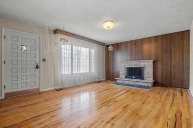 8284 S 745 E, Sandy, UT 84094 - photo 4