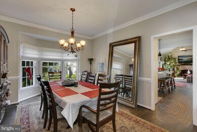 7903 Hollington Place, Fairfax Station, VA 22039 - photo 6