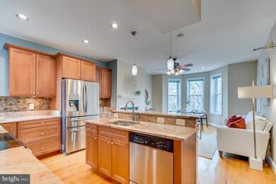 719 5th St NE unit 4, Washington, DC 20002 - photo 3