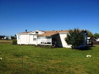 3900 Avenue H, White City, OR 97503 - photo 2