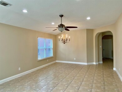 3343 Legends Creek Dr, Spring, TX 77386 - photo 4
