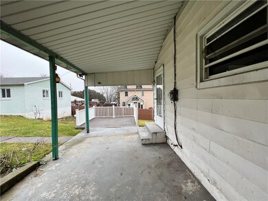 5411 Hillside Ave, Whitehall, PA 18052 - photo 2