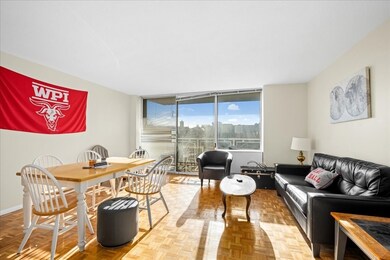 Executive House unit 401, Worcester, MA 01609 - photo 6