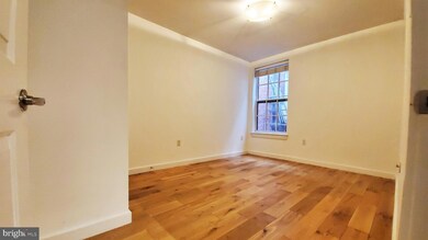 226 Church St unit 216, Philadelphia, PA 19106 - photo 4