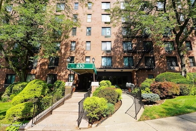 Welcome to 830 Howard Ave 3-D