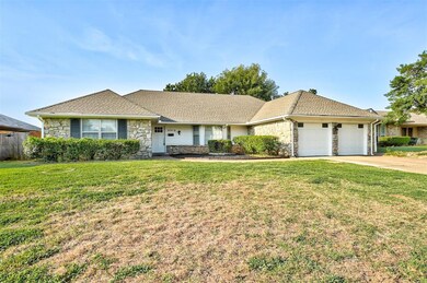 2312 NW 118th St, Oklahoma City, OK 73120 - photo 3