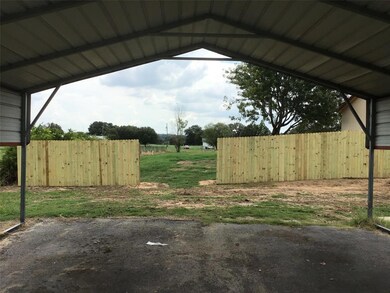 118 Prairie Ln, Azle, TX 76020 - photo 4