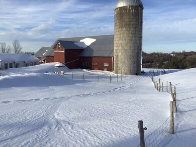 1035 US Route 5, Derby, VT 05829 - photo 6