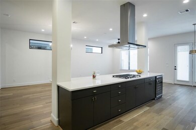 1748 Ojeman Spring Ln, Houston, TX 77055 - photo 5