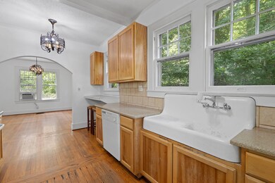 6-web-or-mls-1119 Highland Ave-Bekah R-6