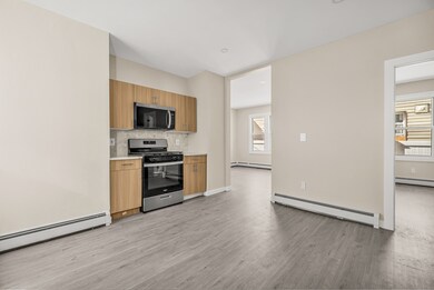 82 Waldorf Ave, Bridgeport, CT 06605 - photo 6