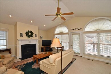 Cheerful light-filled living spaces!