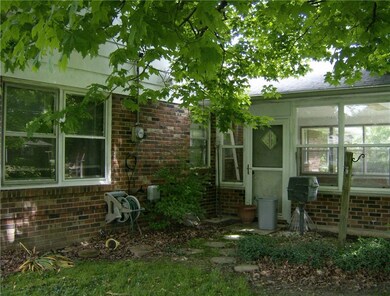 1318 Morningside Dr, Anderson, IN 46011 - photo 6