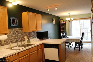 8374 KitchenToDining