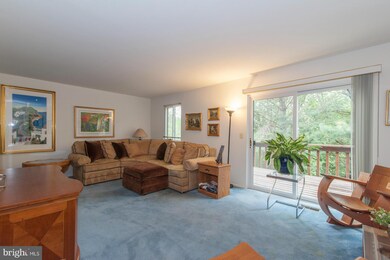 2145 Chapel Valley Ln, Lutherville Timonium, MD 21093 - photo 4