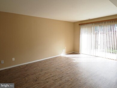 10518 Faulkner Ridge Cir, Columbia, MD 21044 - photo 5