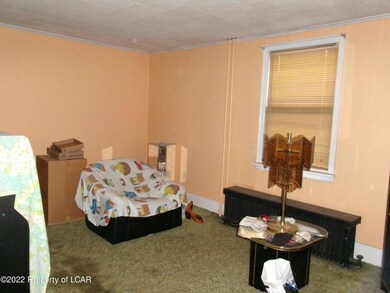 19 W Washington St, McAdoo, PA 18237 - photo 7