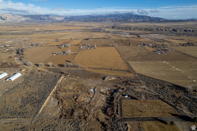 5206 S 9500 E, Jensen, UT 84035 - photo 6