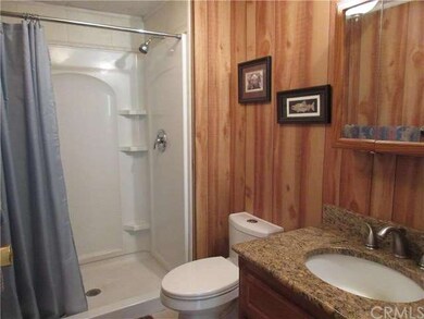 Bath in the hallway