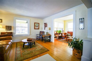 1104 45th St, Des Moines, IA 50311 - photo 4