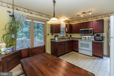 1576 S Jefferson Ct, Lancaster, PA 17602 - photo 7