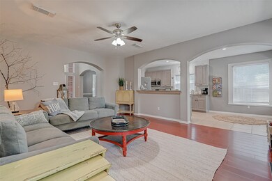 31507 Crestwood Park, Conroe, TX 77385 - photo 6