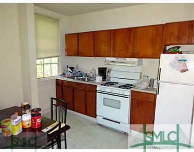 Kitchen. Upper apartment kitchen