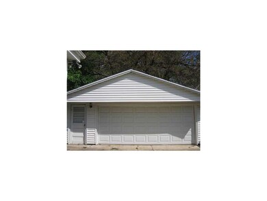 Garage.