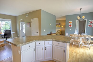 57 Conifer St, White River Junction, VT 05001 - photo 3