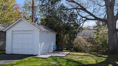 1468 Baker Ave, Schenectady, NY 12309 - photo 5