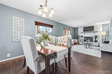 1202 Sir Lancelot Ln, Godfrey, IL 62035 - photo 4