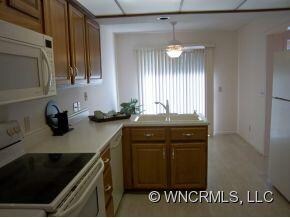 Breakfast Area in Kitchen